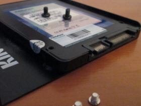 Твердотельный накопитель - SSD